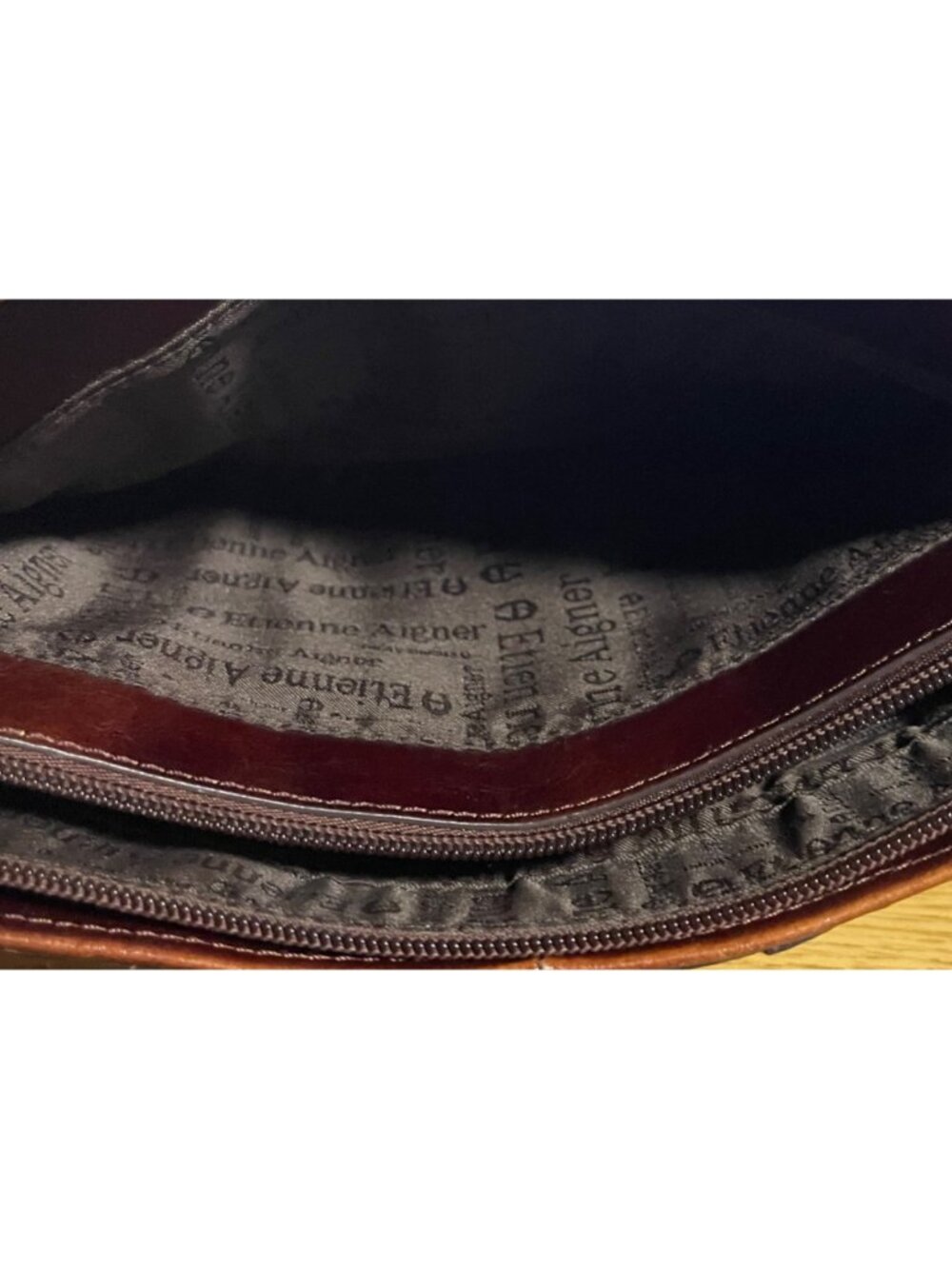 Etienne Aigner Leather Shoulder Bag VTG 1990s Burgundy Oxblood Horsbit Hardware - Picture 15 of 16